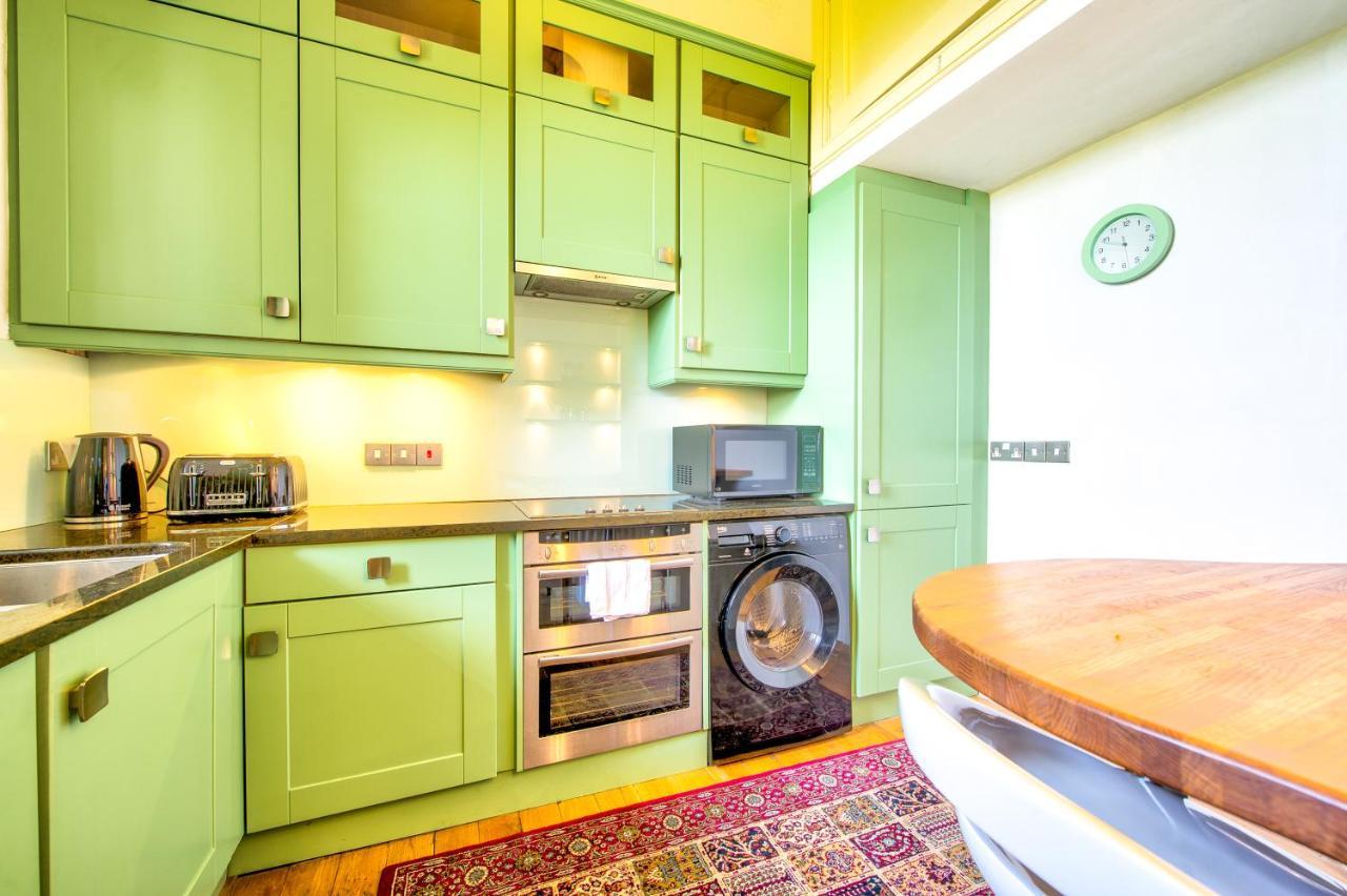 Appartement Famous House, 1 Minute From Castle Edinburgh